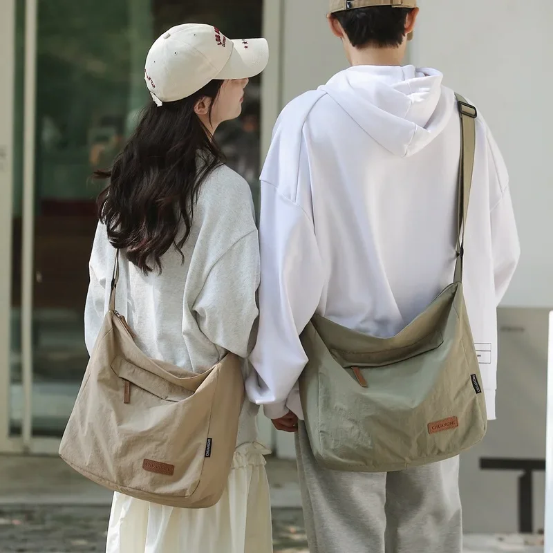 Japanese Women Men Shoulder Cr - Japanese Lifestyle Books avaliação e preço
